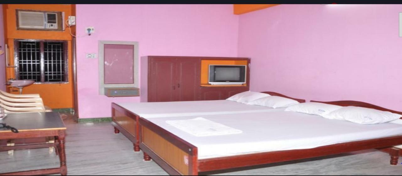 Hotel Vaithee Park Chennai Exterior photo